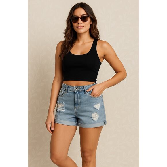 Old Navy Boyfriend Denim Shorts Size 8 Light Wash Distressed Cuffed Summer Chic - Picture 1 of 11